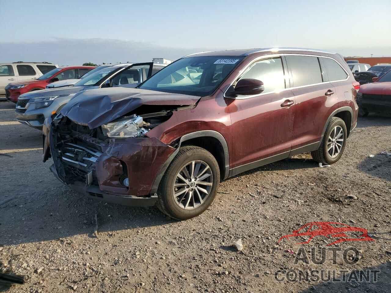 TOYOTA HIGHLANDER 2019 - 5TDKZRFH9KS360190
