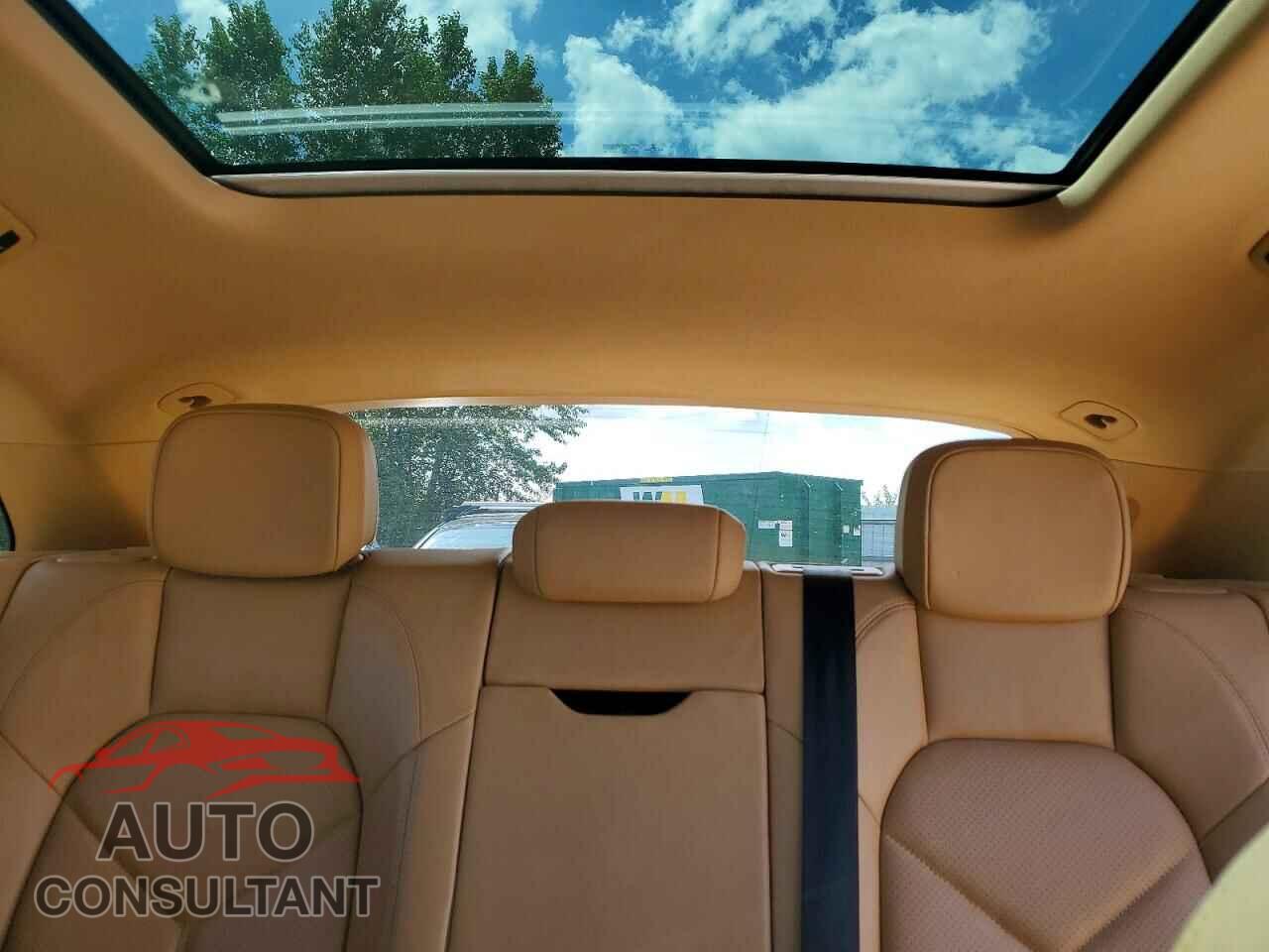 PORSCHE MACAN 2016 - WP1AB2A57GLB40722