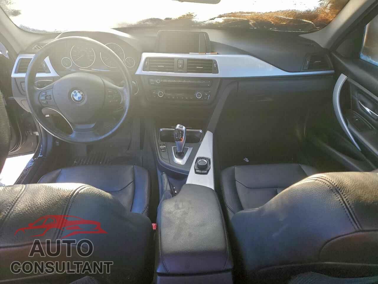 BMW 3 SERIES 2013 - WBA3B5C53DF596295
