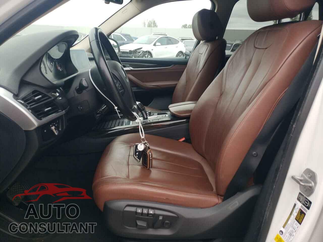BMW X5 2014 - 5UXKR2C53E0H33962