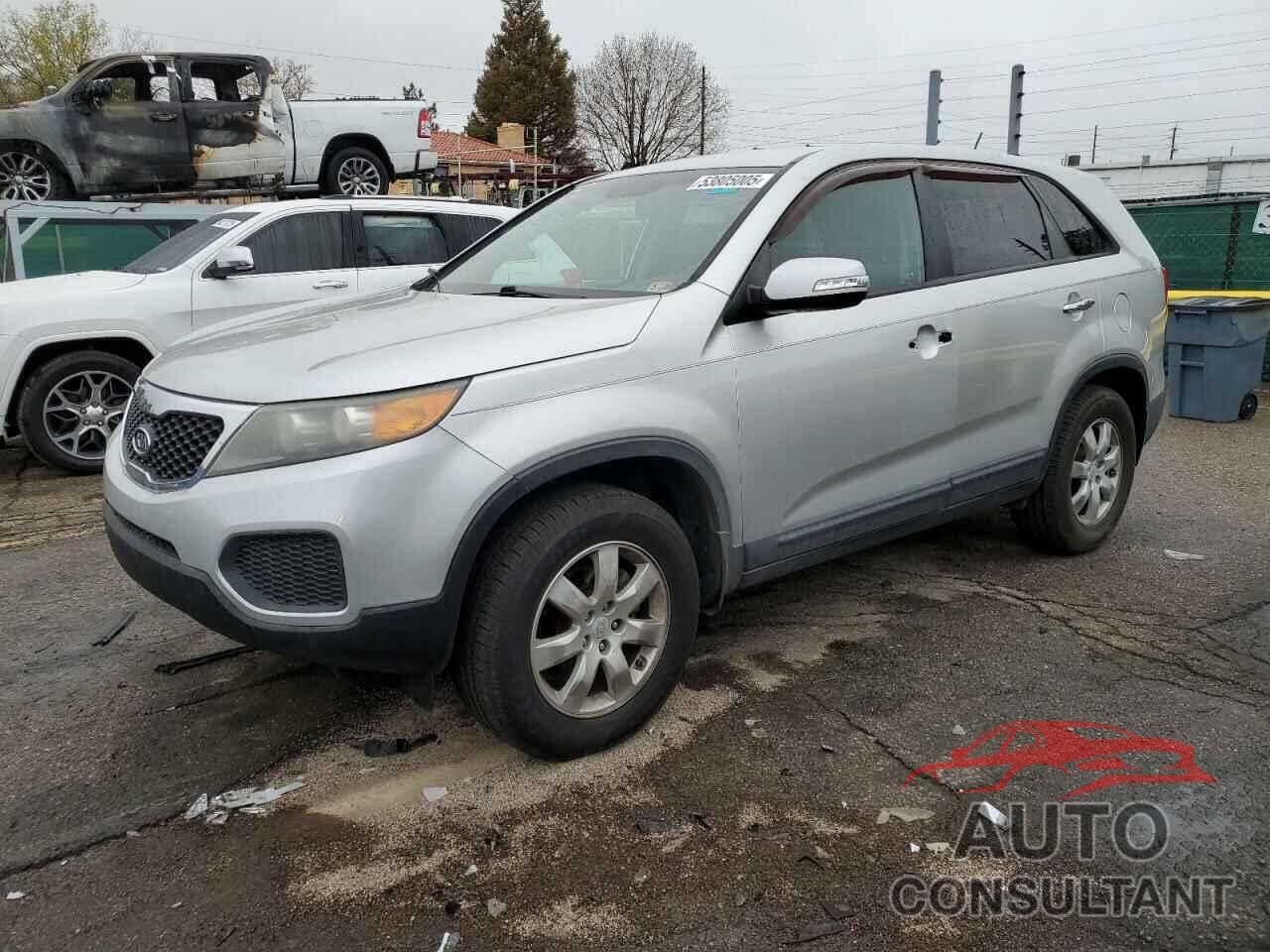 KIA SORENTO 2011 - 5XYKT3A14BG186390