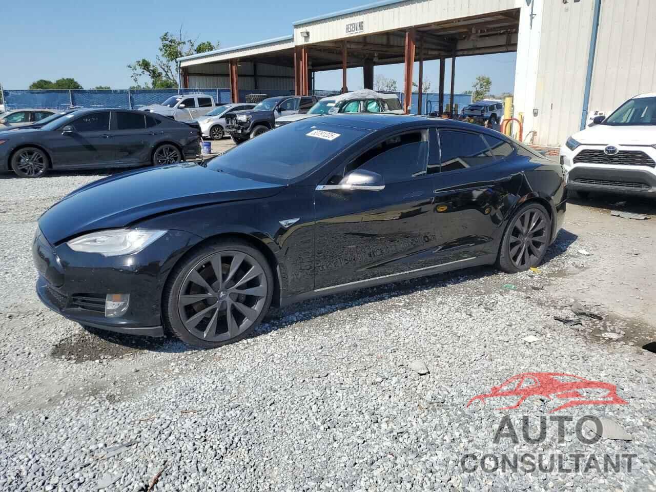 TESLA MODEL S 2015 - 5YJSA1E25FF108839