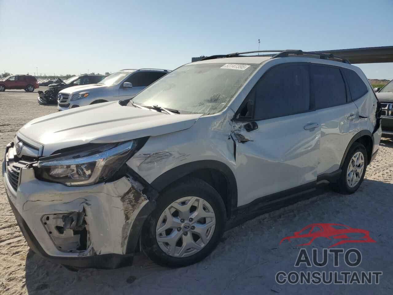 SUBARU FORESTER 2019 - JF2SKACC8KH490580