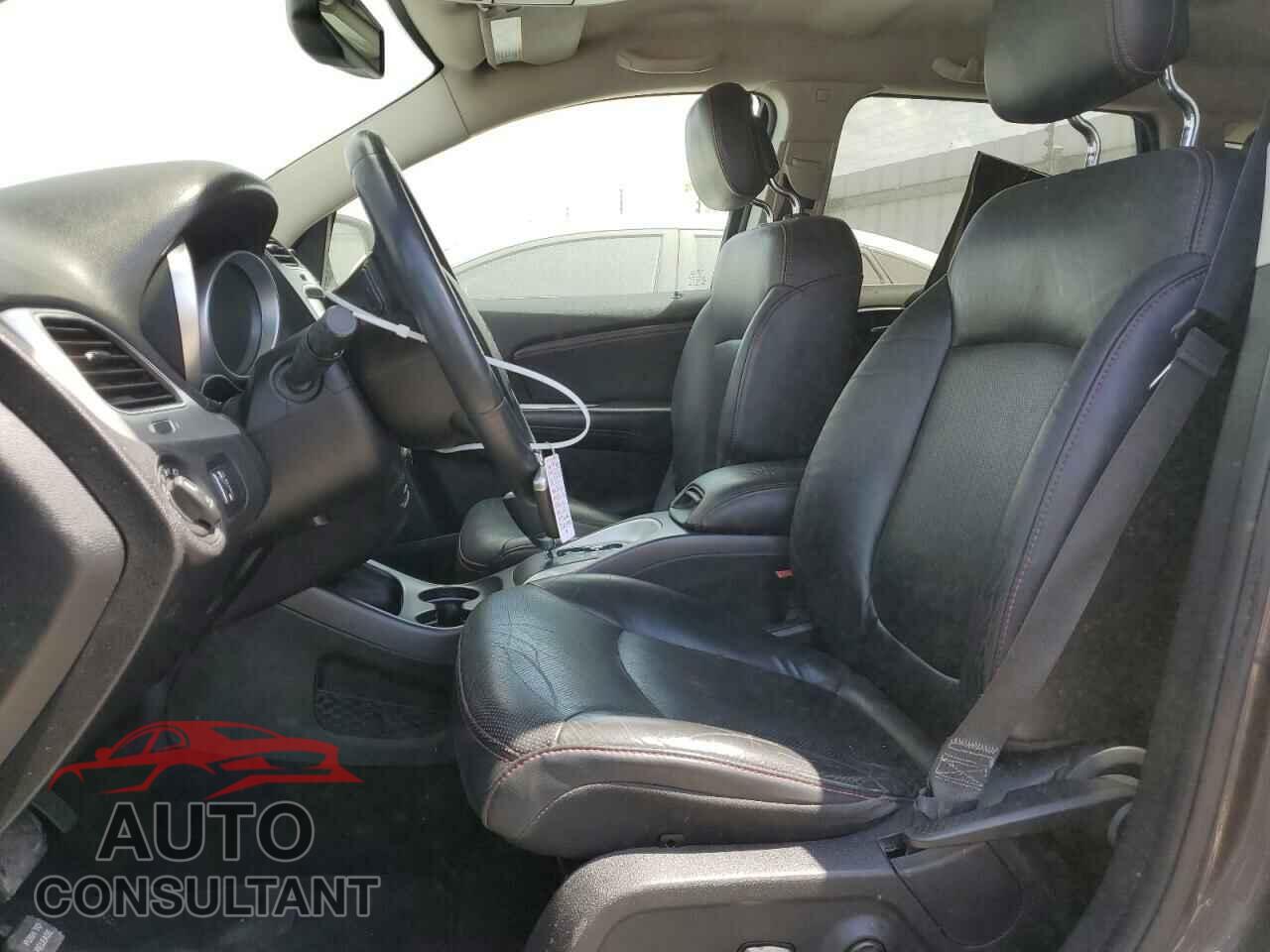 DODGE JOURNEY 2015 - 3C4PDCEG9FT614860