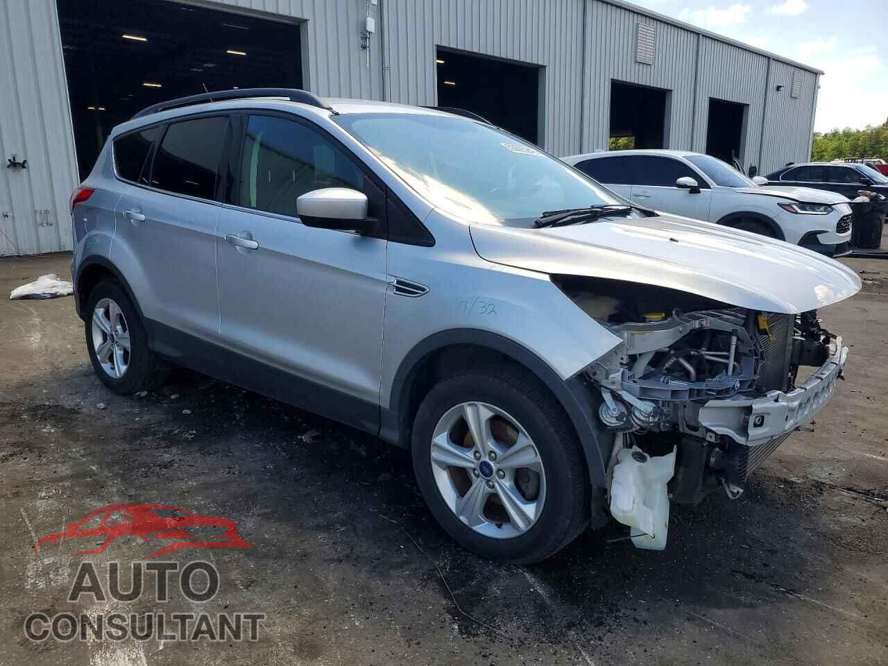 FORD ESCAPE 2015 - 1FMCU0GX6FUB03635