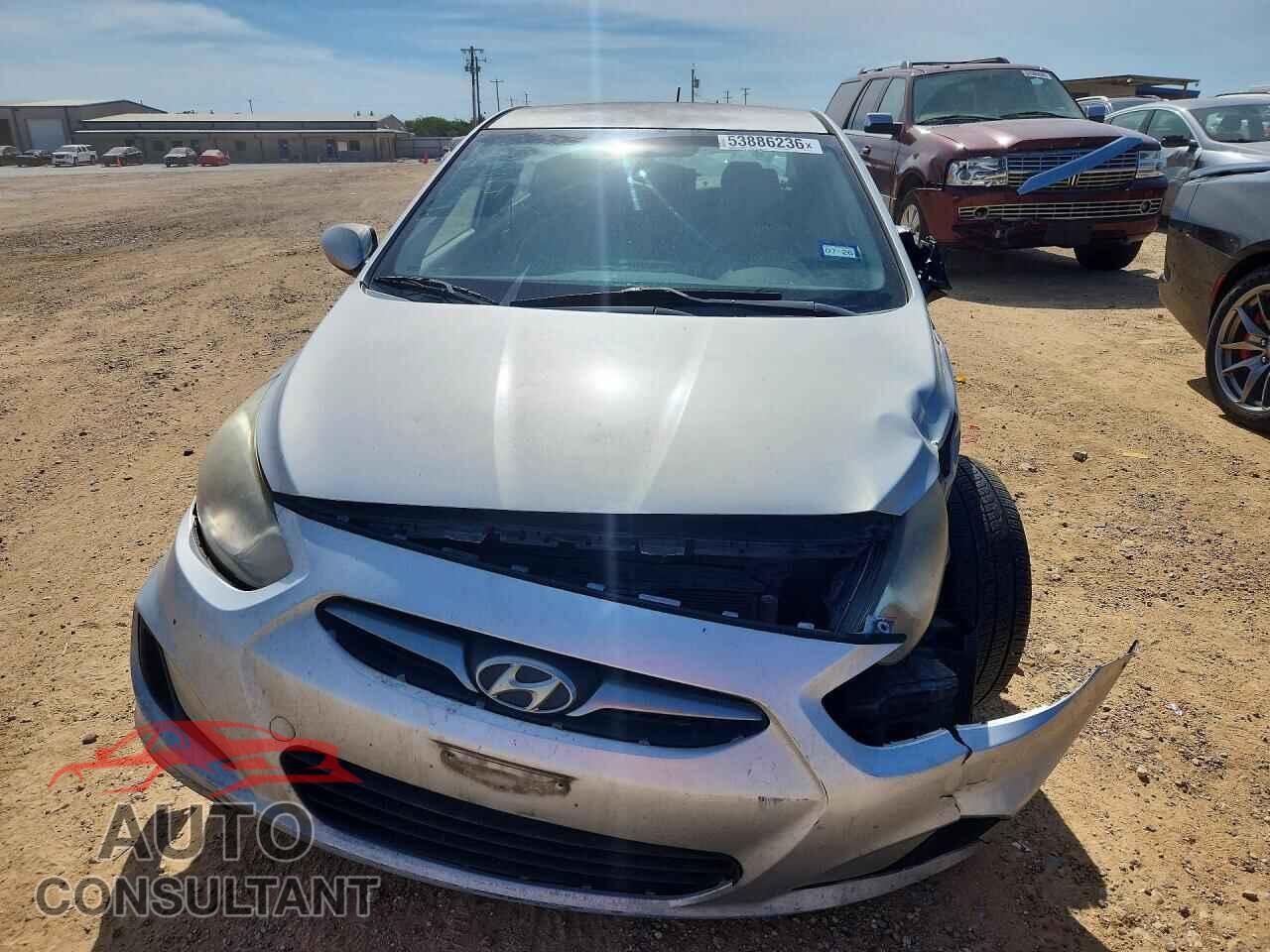 HYUNDAI ACCENT 2013 - KMHCT4AE5DU421759