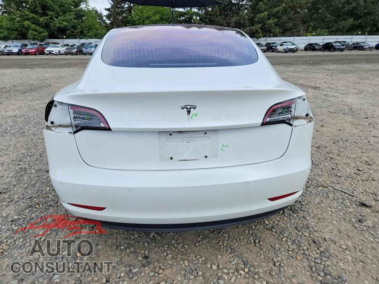 TESLA MODEL 3 2018 - 5YJ3E1EA2JF164584