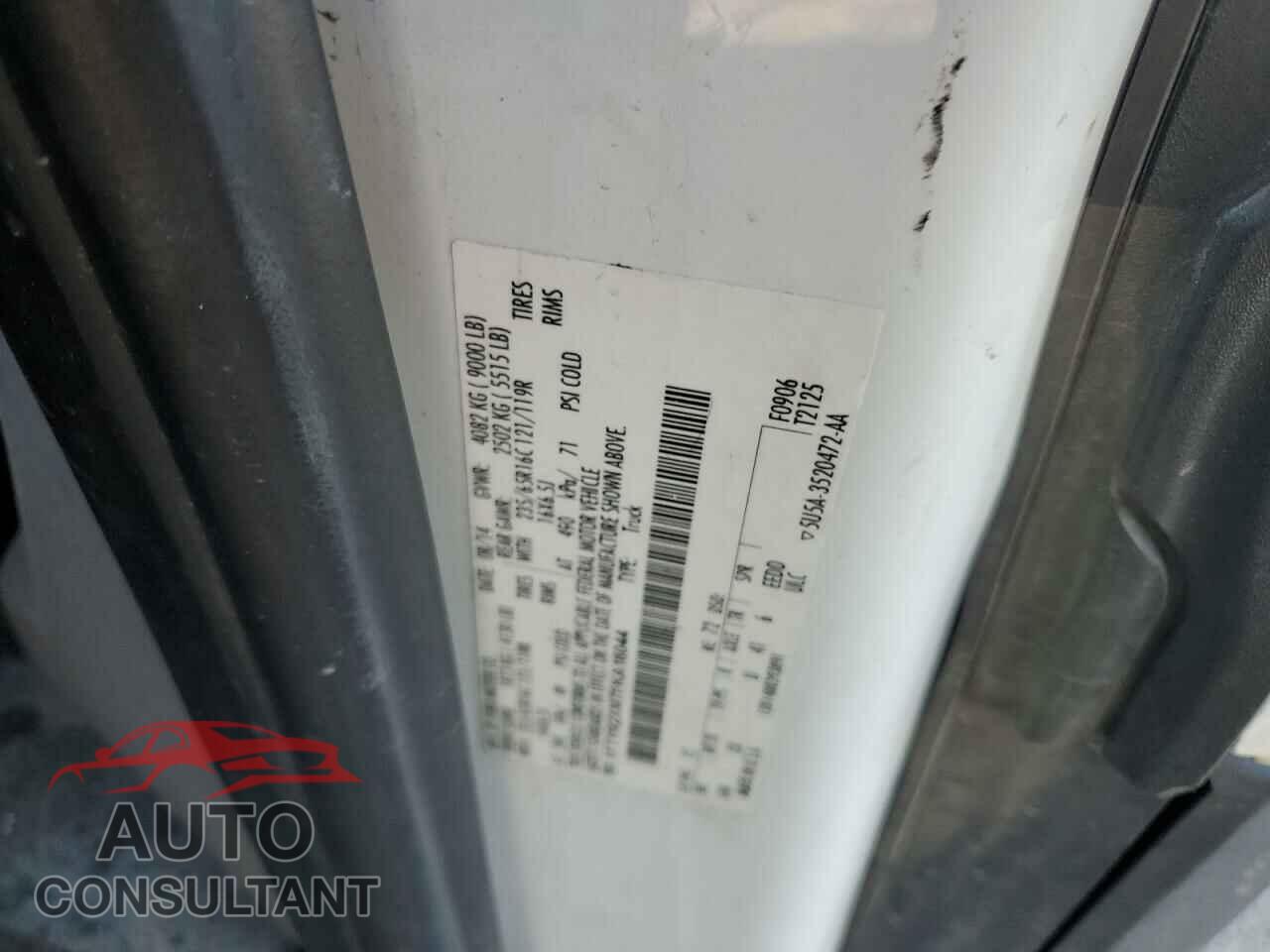 FORD TRANSIT 2015 - 1FTYR2XM7FKA16044