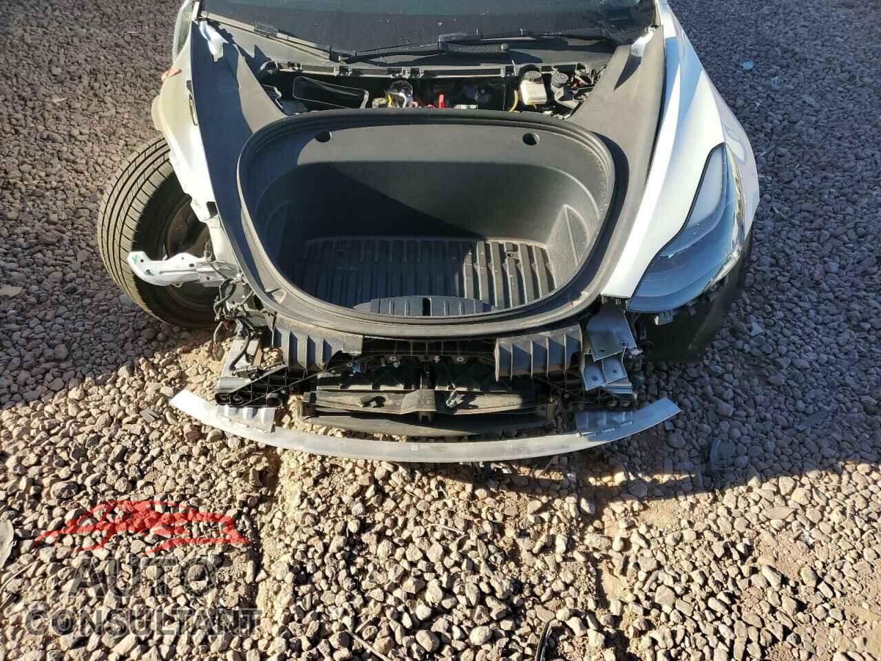 TESLA MODEL 3 2023 - 5YJ3E1EA3PF512255