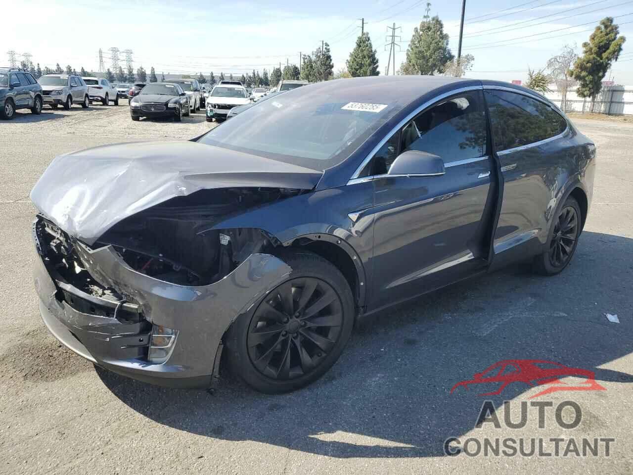 TESLA MODEL X 2018 - 5YJXCDE22JF104631