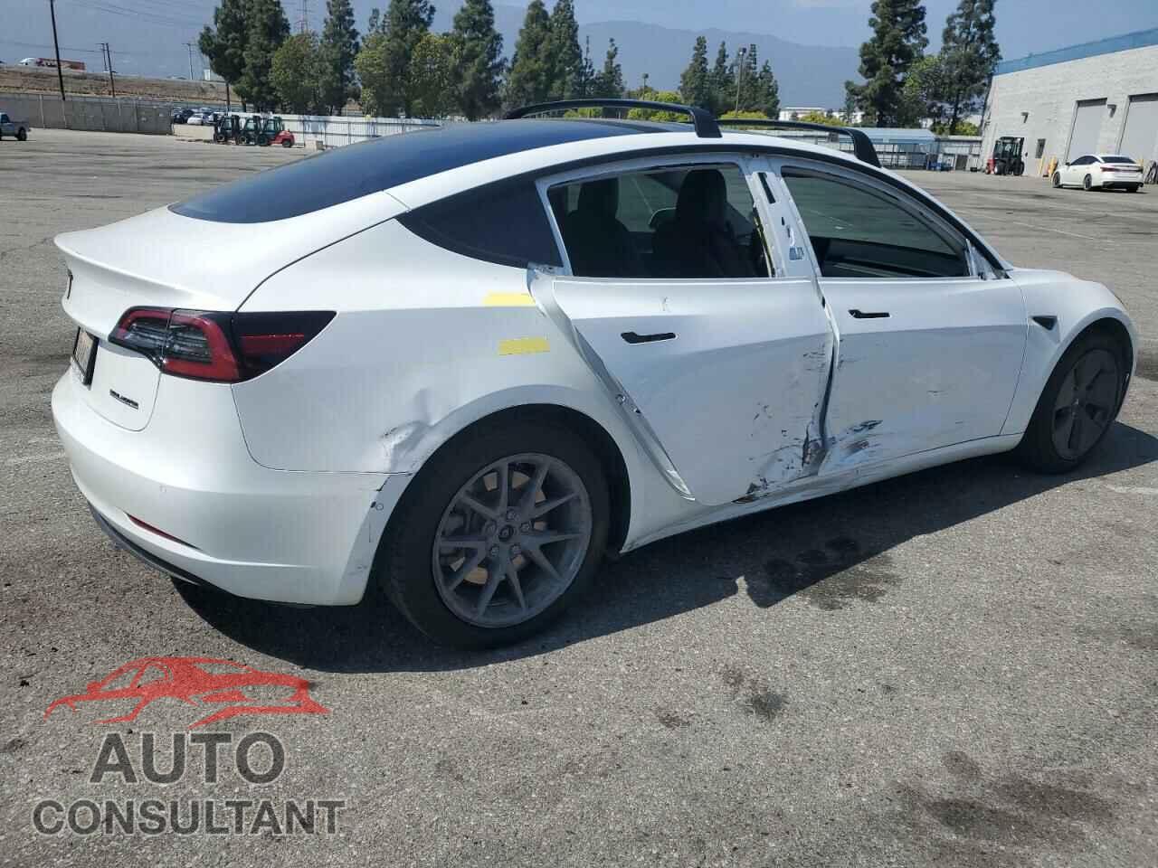 TESLA MODEL 3 2021 - 5YJ3E1EB4MF002906