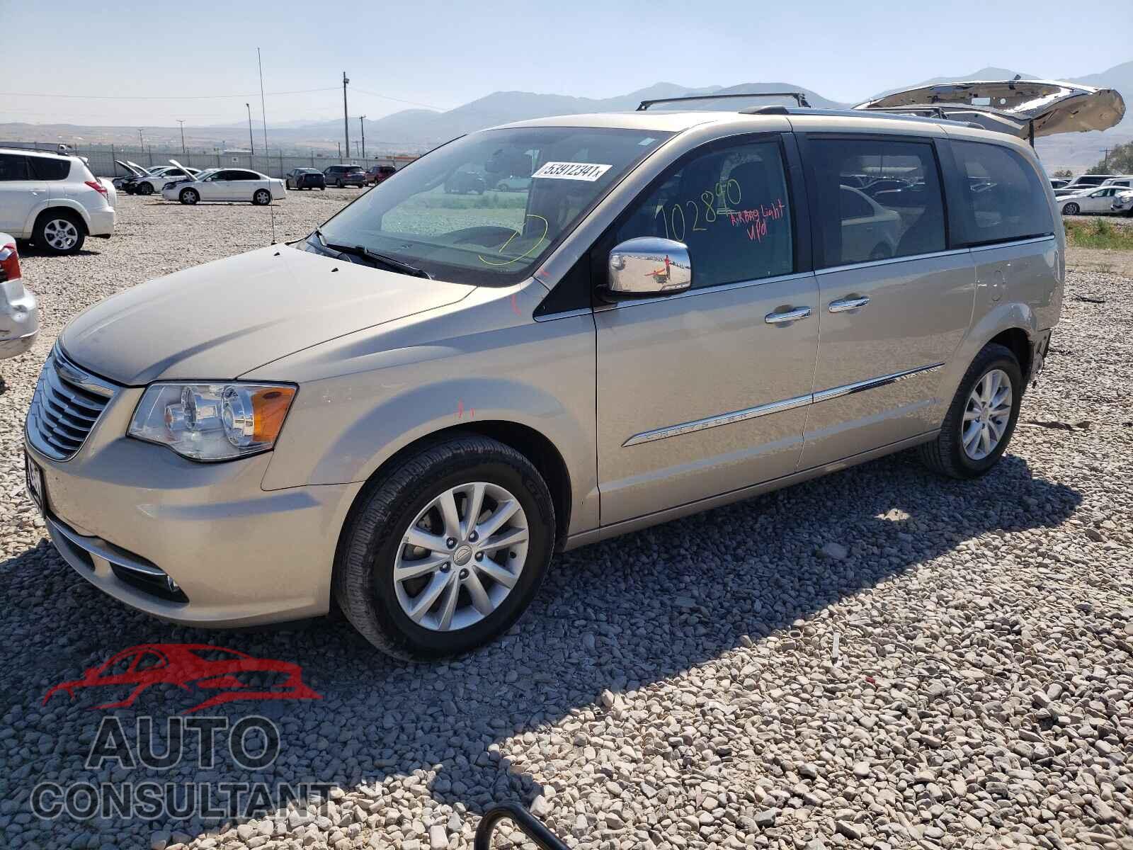 CHRYSLER MINIVAN 2015 - 2C4RC1GG5FR710680