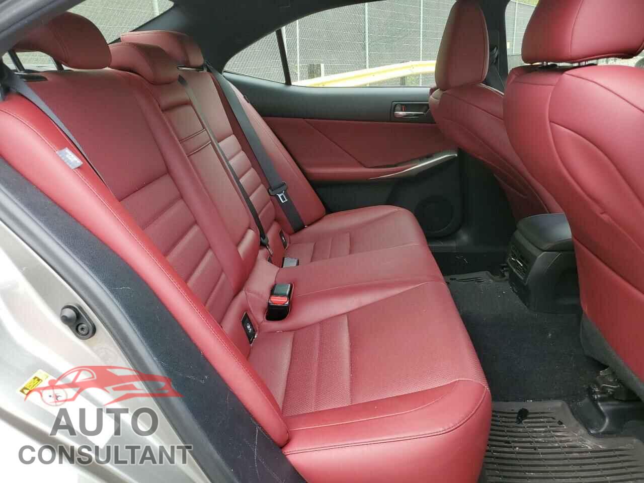 LEXUS IS 2016 - JTHCM1D25G5004267