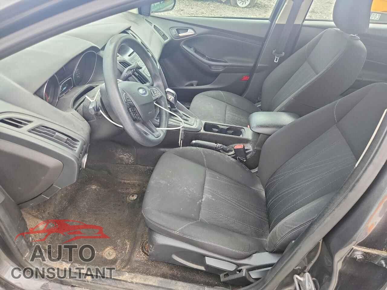 FORD FOCUS 2016 - 1FADP3F23GL342452