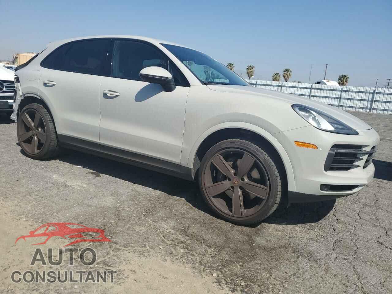 PORSCHE CAYENNE 2021 - WP1AA2AY0MDA00689