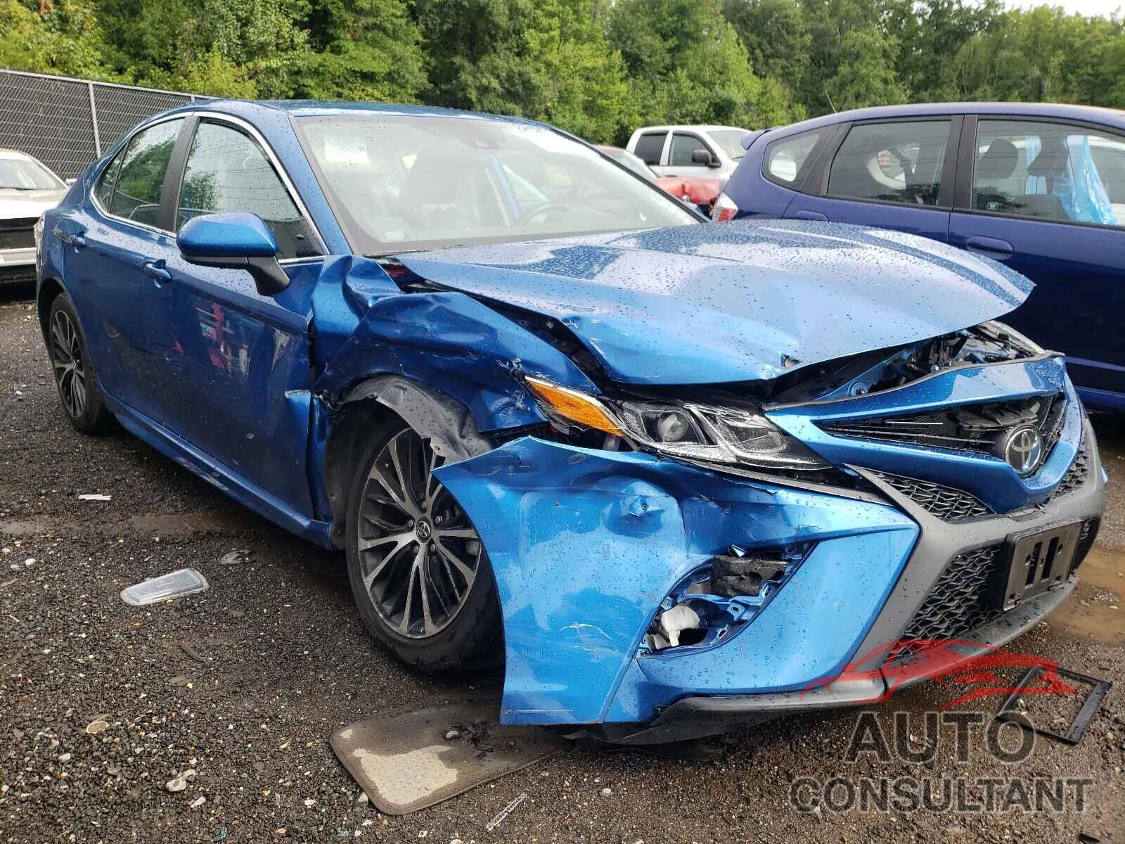 TOYOTA CAMRY 2020 - 4T1G11AK0LU303967