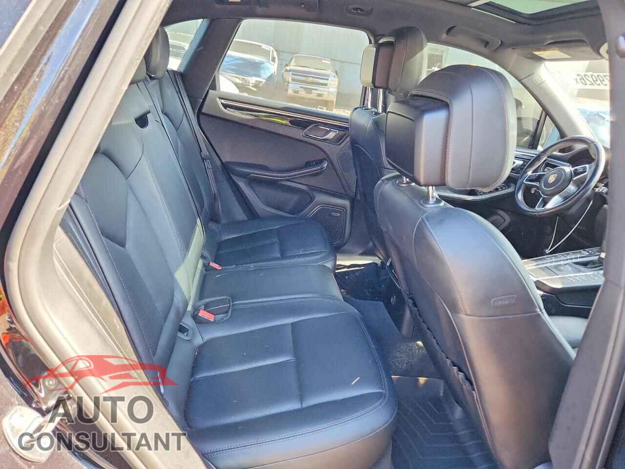 PORSCHE MACAN 2017 - WP1AA2A50HLB02916
