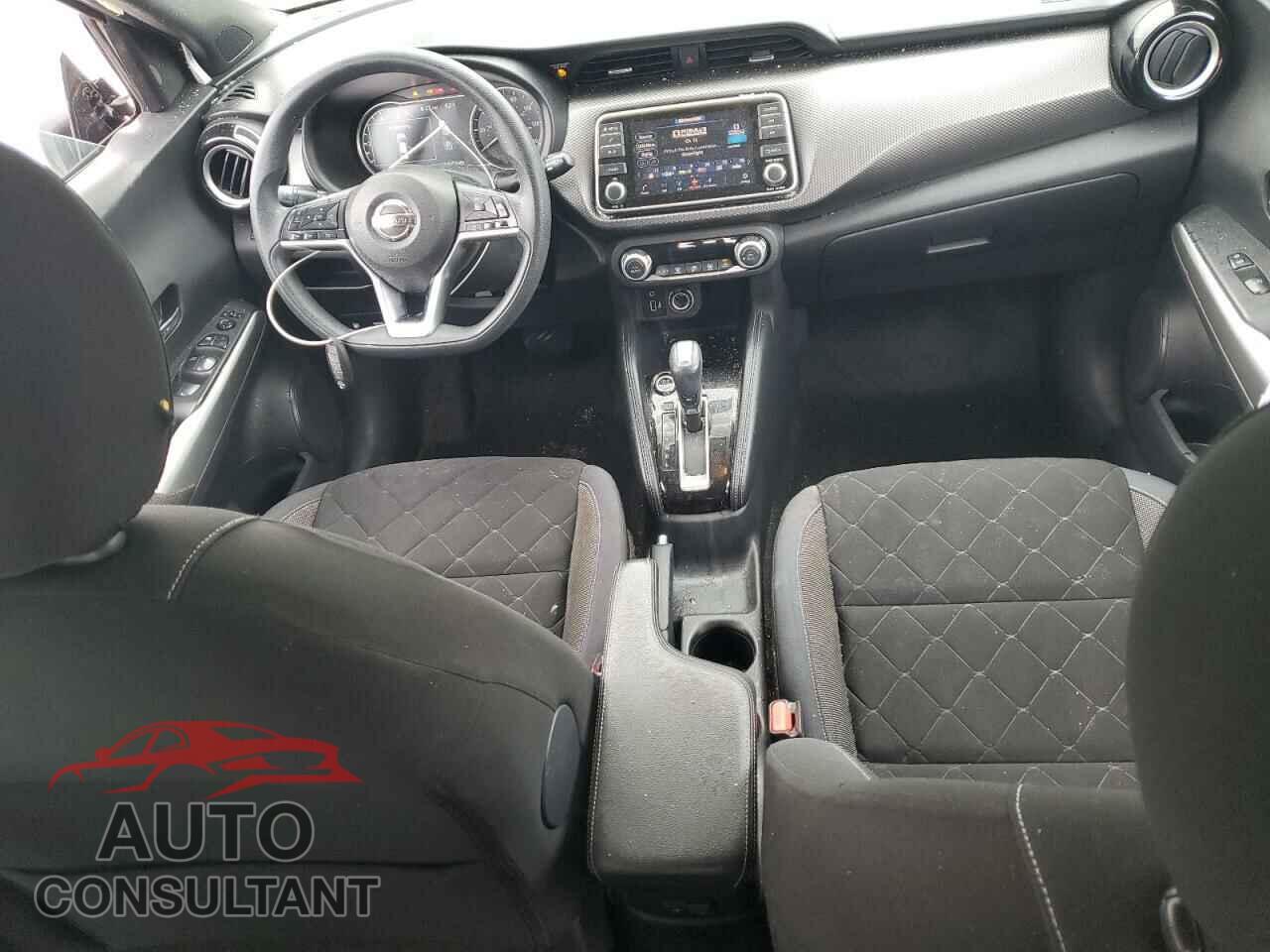 NISSAN KICKS 2019 - 3N1CP5CU3KL564531