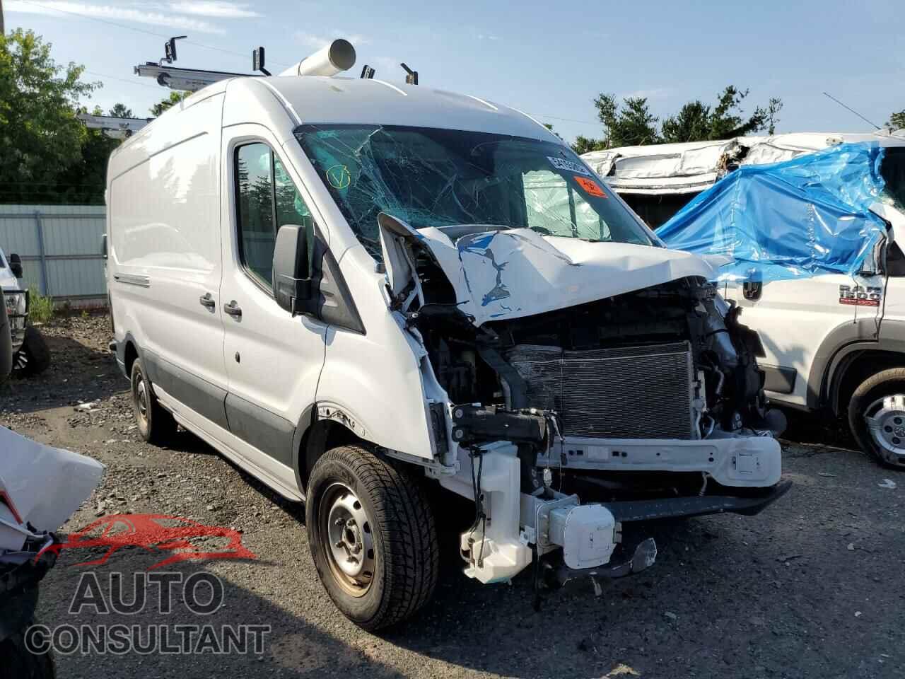 FORD TRANSIT 2018 - 1FTYR2CMXJKA03075