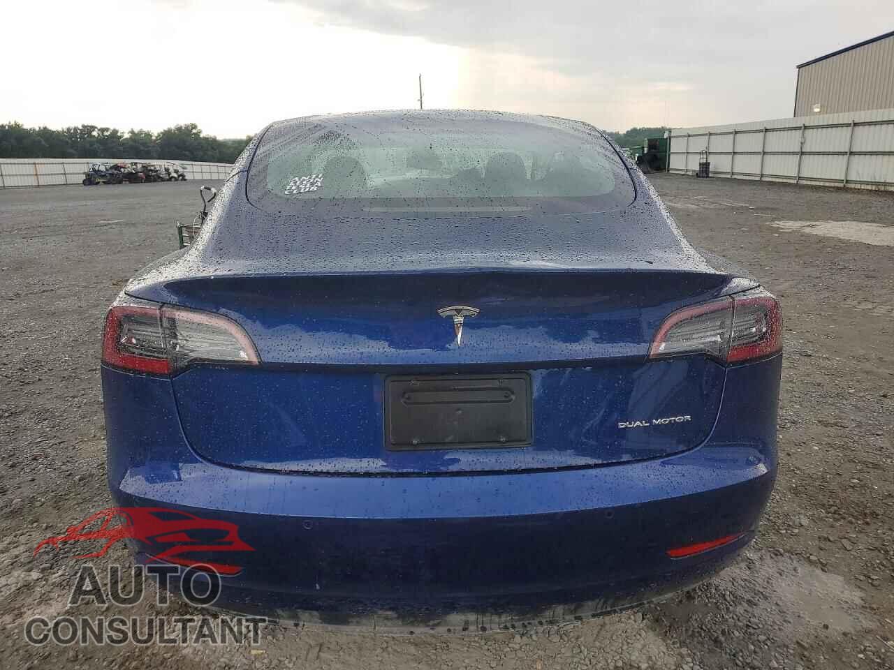 TESLA MODEL 3 2022 - 5YJ3E1EB3NF268208