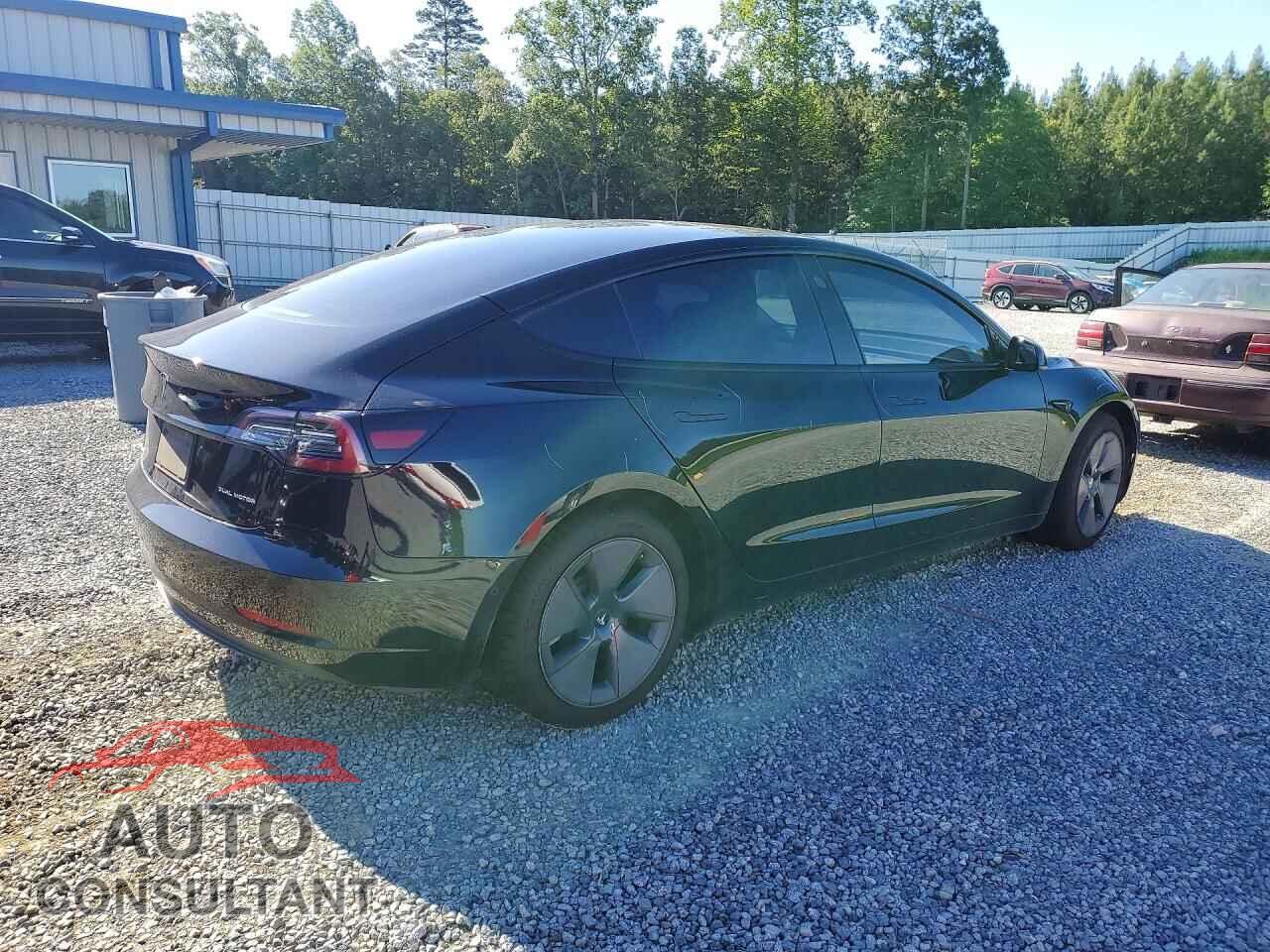 TESLA MODEL 3 2022 - 5YJ3E1EB6NF272897
