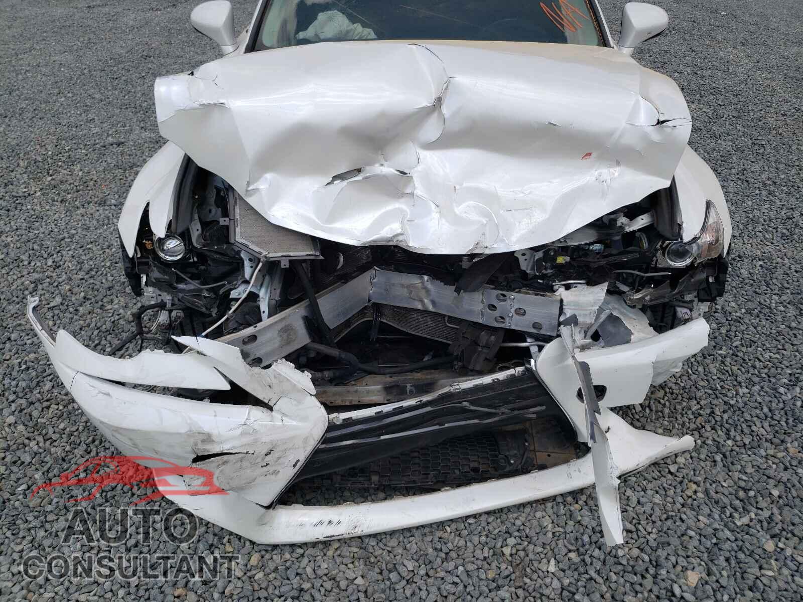 LEXUS IS 2016 - JTHBA1D25G5016620