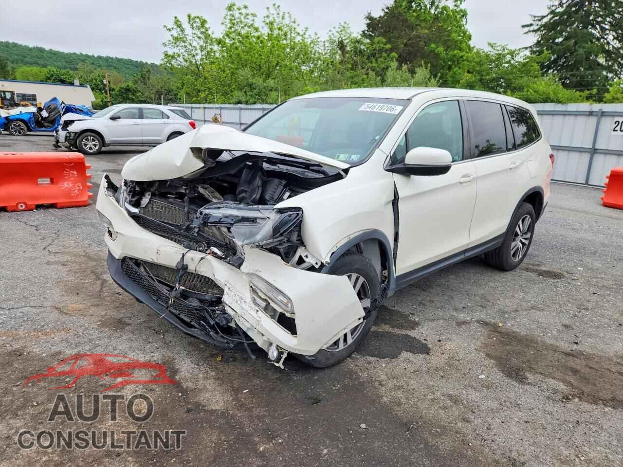 HONDA PILOT 2018 - 5FNYF6H38JB071081