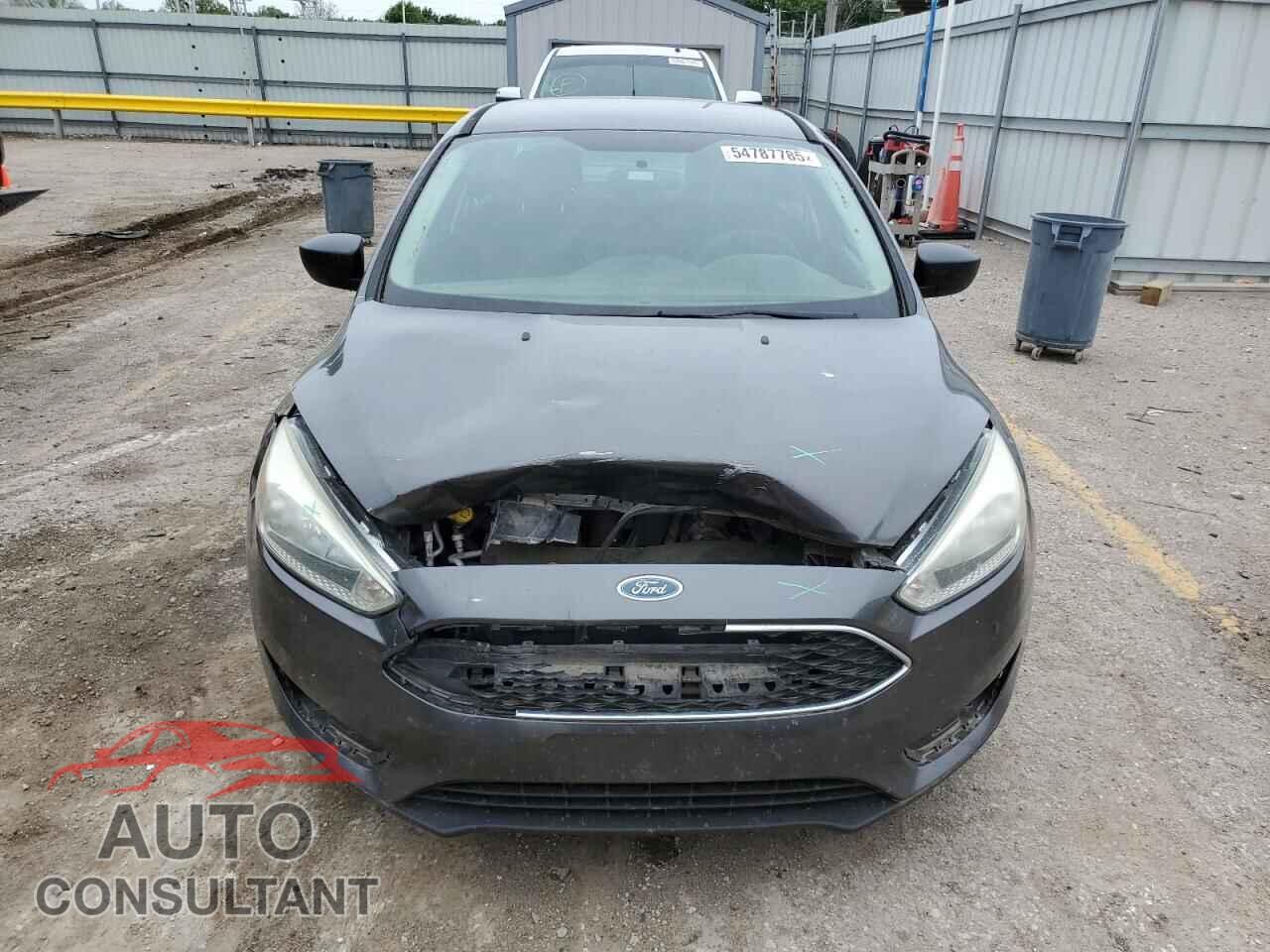 FORD FOCUS 2015 - 1FADP3E2XFL255289