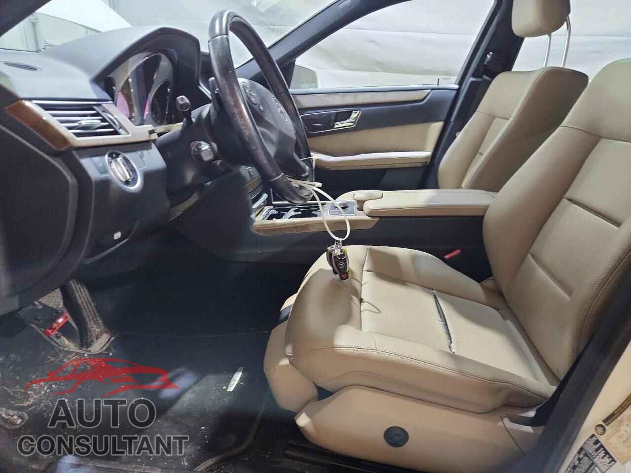 MERCEDES-BENZ E-CLASS 2011 - WDDHF8HB0BA439501