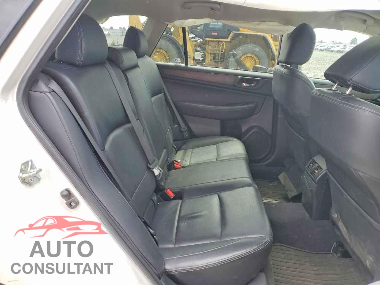 SUBARU OUTBACK 2017 - 4S4BSANC4H3307835