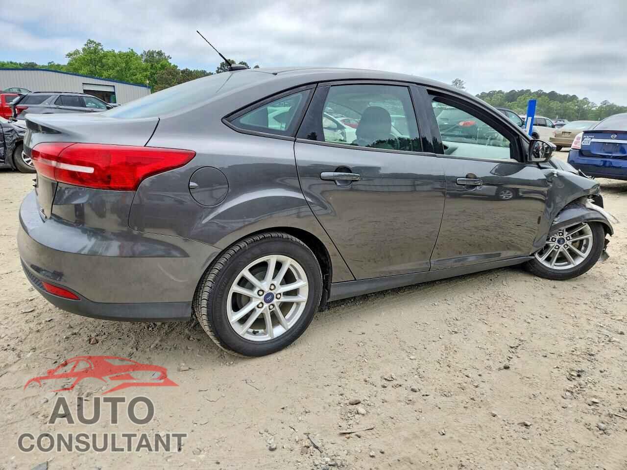 FORD FOCUS 2015 - 1FADP3F24FL344919