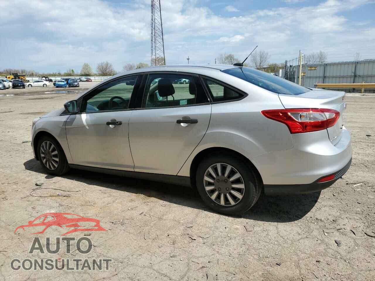 FORD FOCUS 2013 - 1FADP3E25DL159373