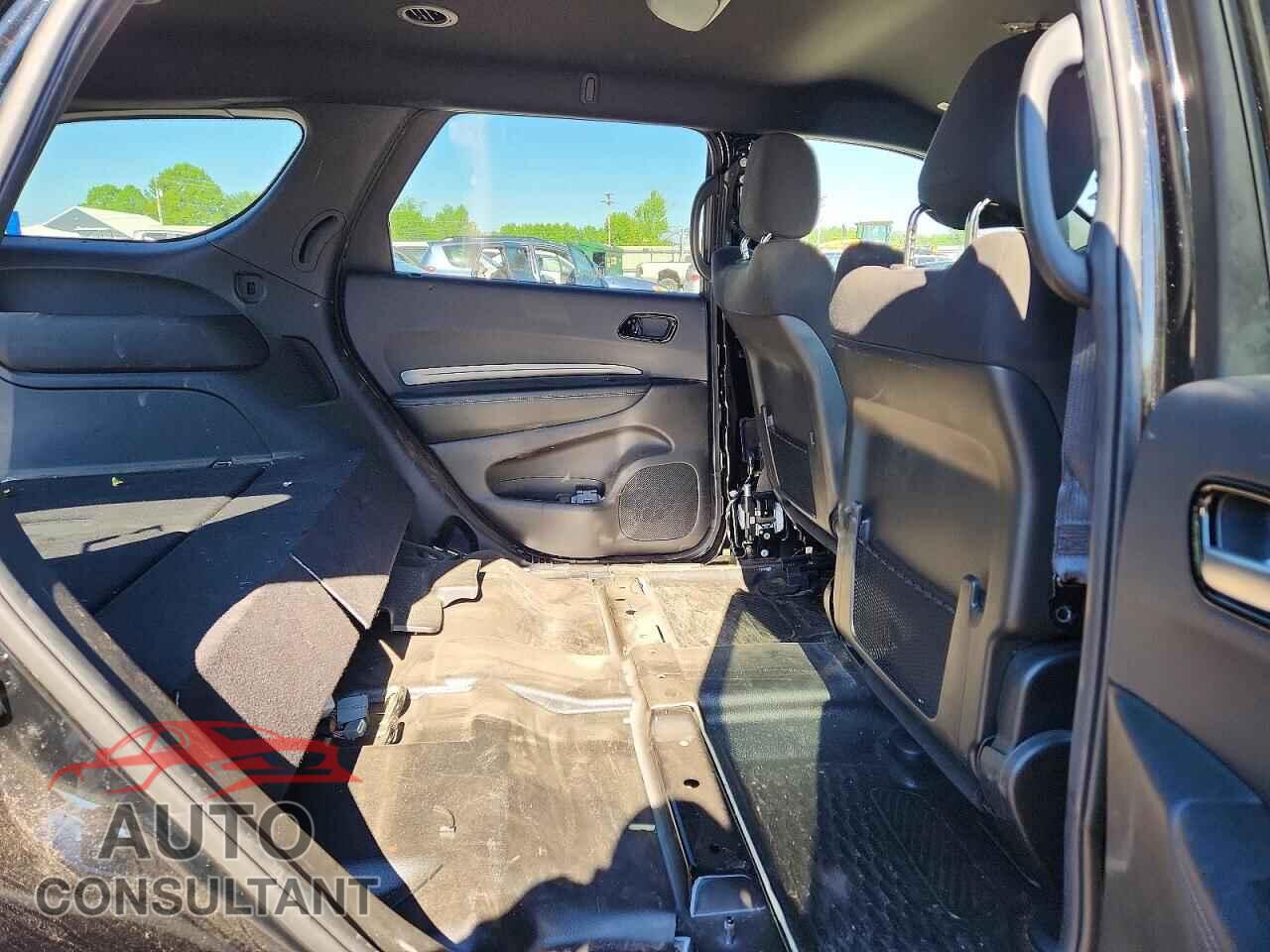 DODGE DURANGO 2023 - 1C4SDJFT0PC590858