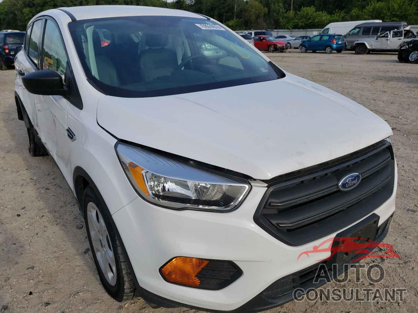 FORD ESCAPE 2017 - 1FMCU0F79HUE50137