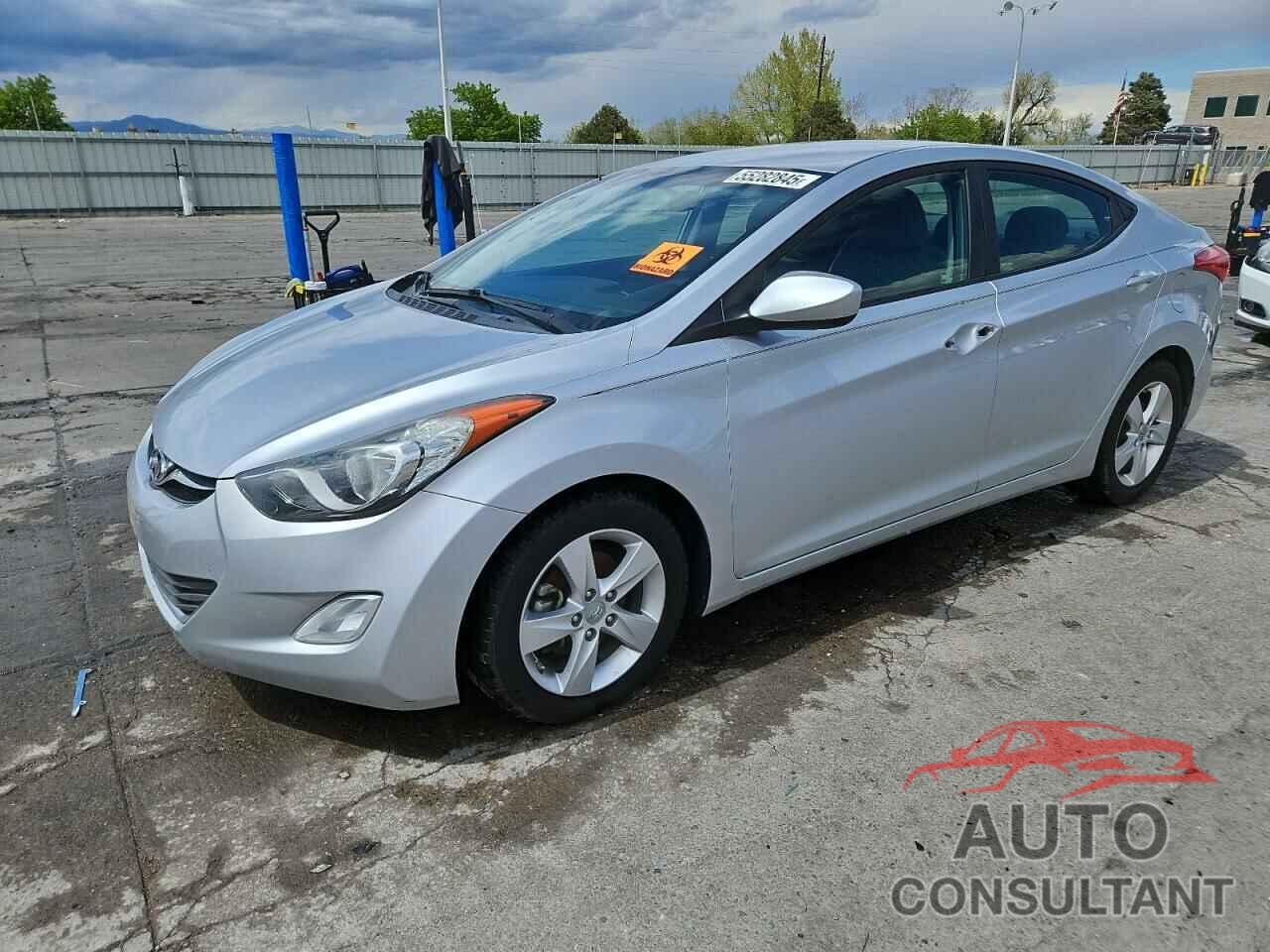 HYUNDAI ELANTRA 2013 - 5NPDH4AE5DH449825