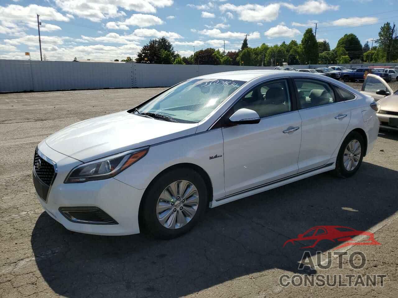 HYUNDAI SONATA 2017 - KMHE24L19HA045905