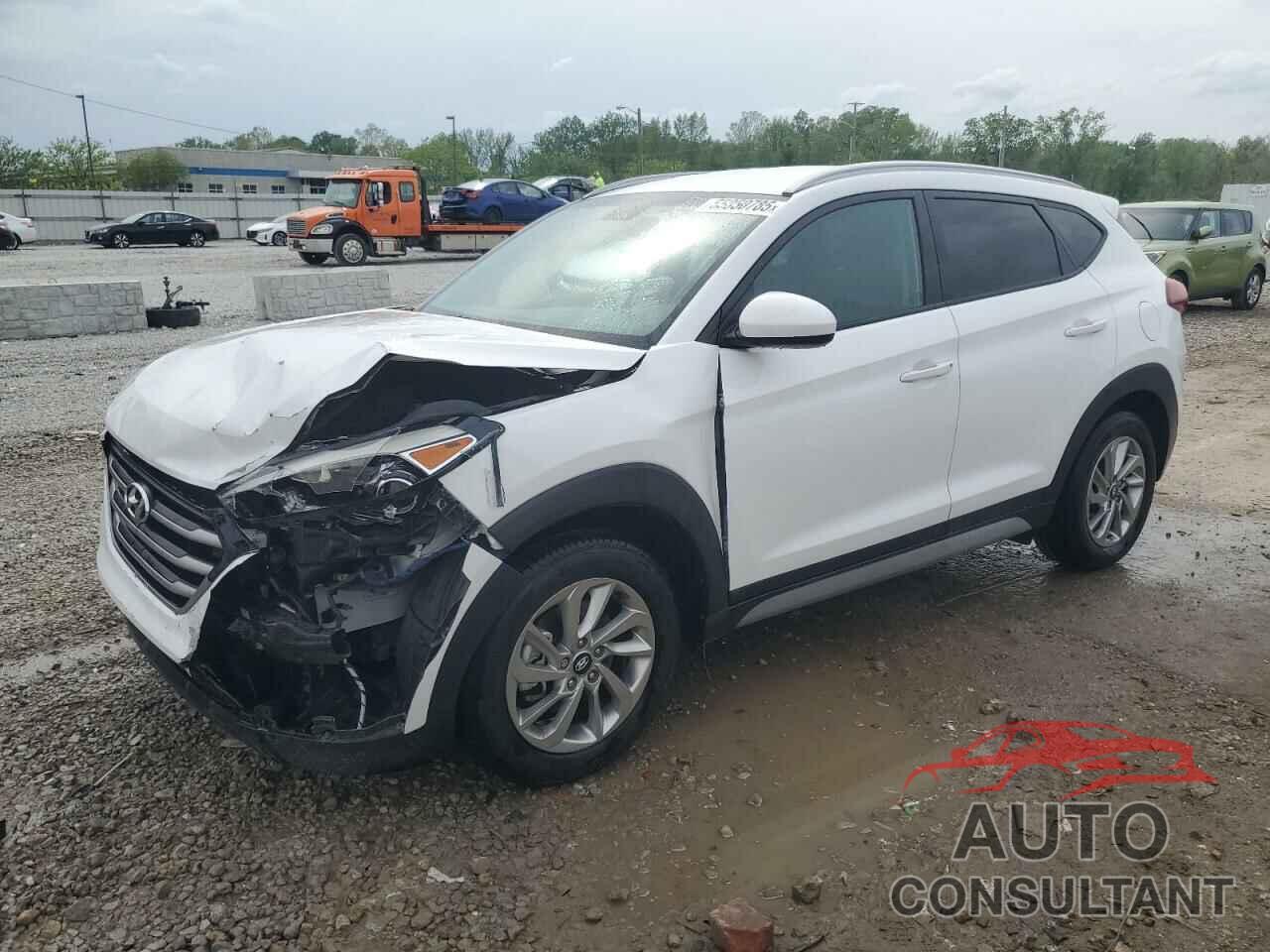 HYUNDAI TUCSON 2017 - KM8J33A48HU388304