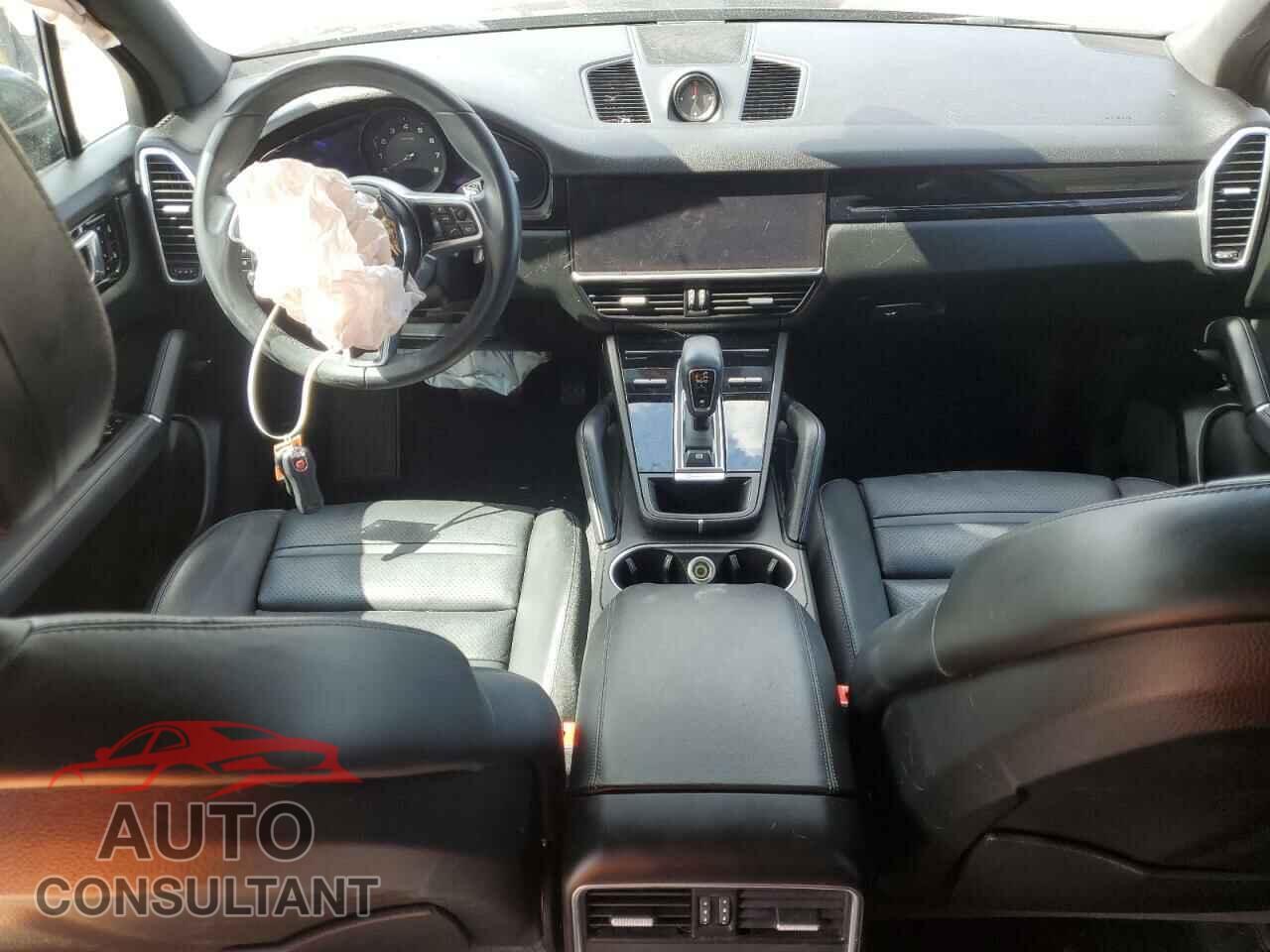 PORSCHE CAYENNE 2021 - WP1AA2AY3MDA05028