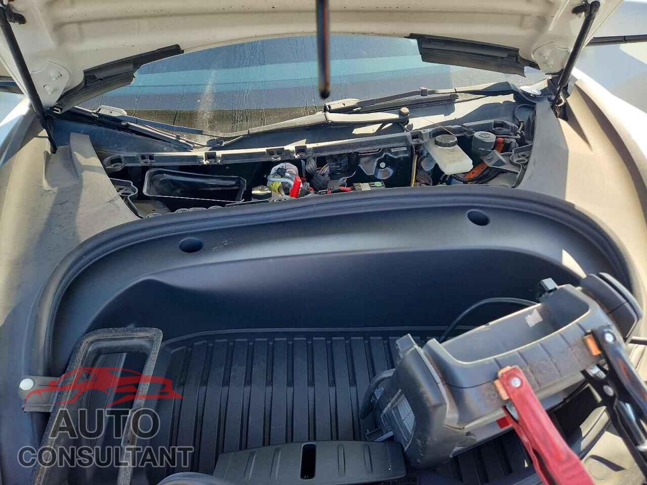 TESLA MODEL 3 2023 - 5YJ3E1EA0PF453441