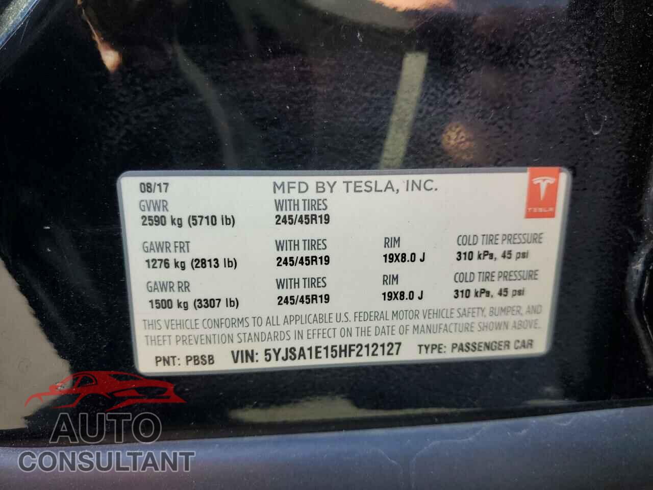 TESLA MODEL S 2017 - 5YJSA1E15HF212127