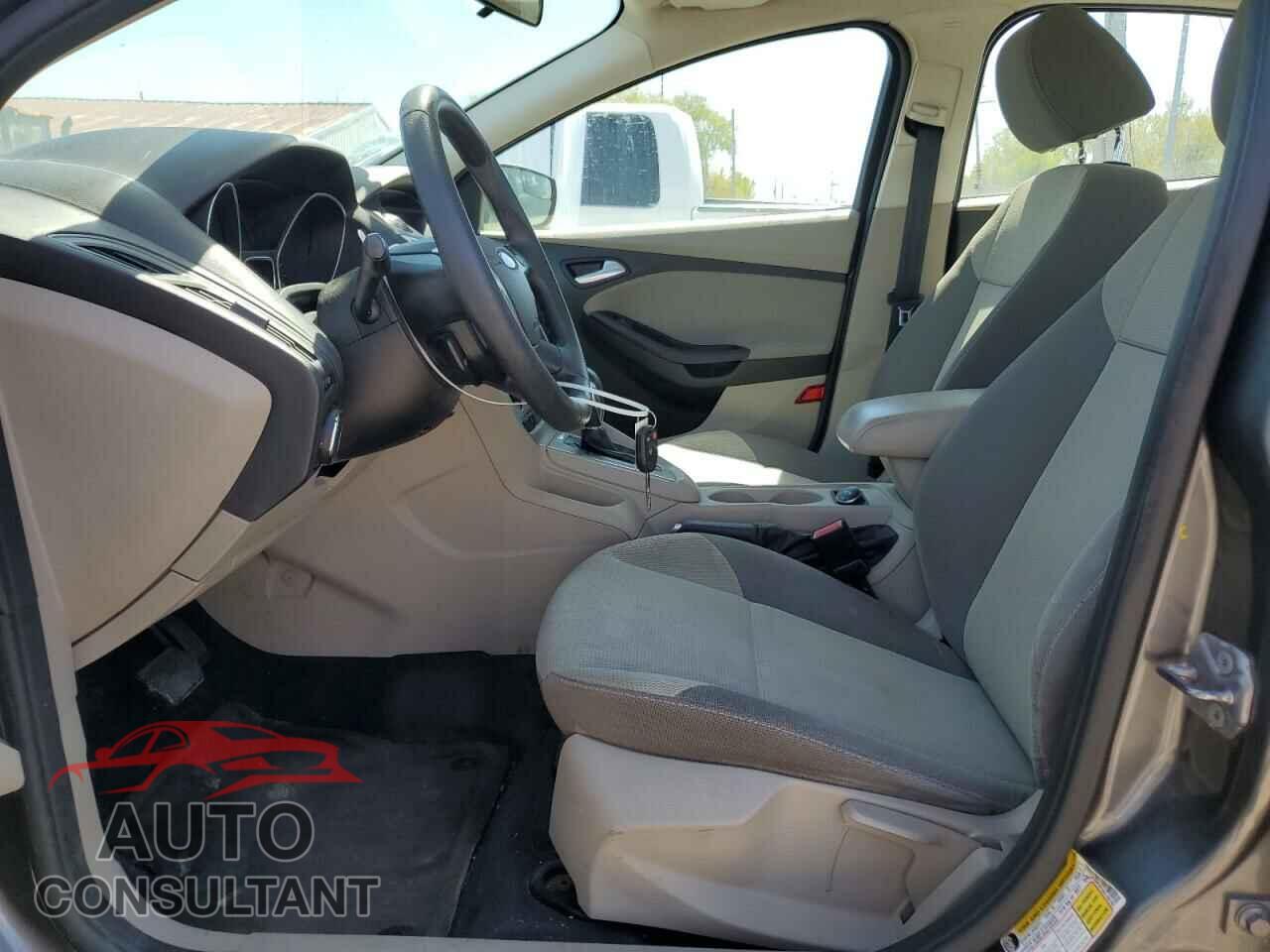 FORD FOCUS 2013 - 1FADP3F25DL105795