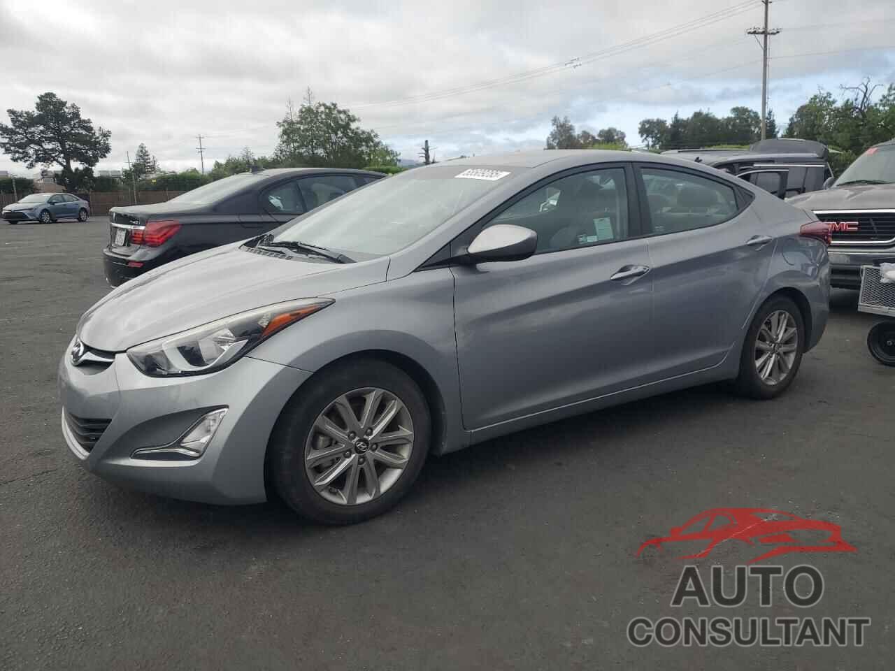 HYUNDAI ELANTRA 2015 - KMHDH4AE5FU303977