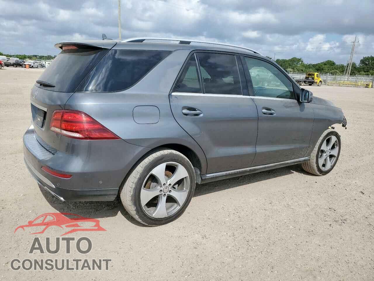 MERCEDES-BENZ GLE-CLASS 2017 - 4JGDA5JB6HA828941