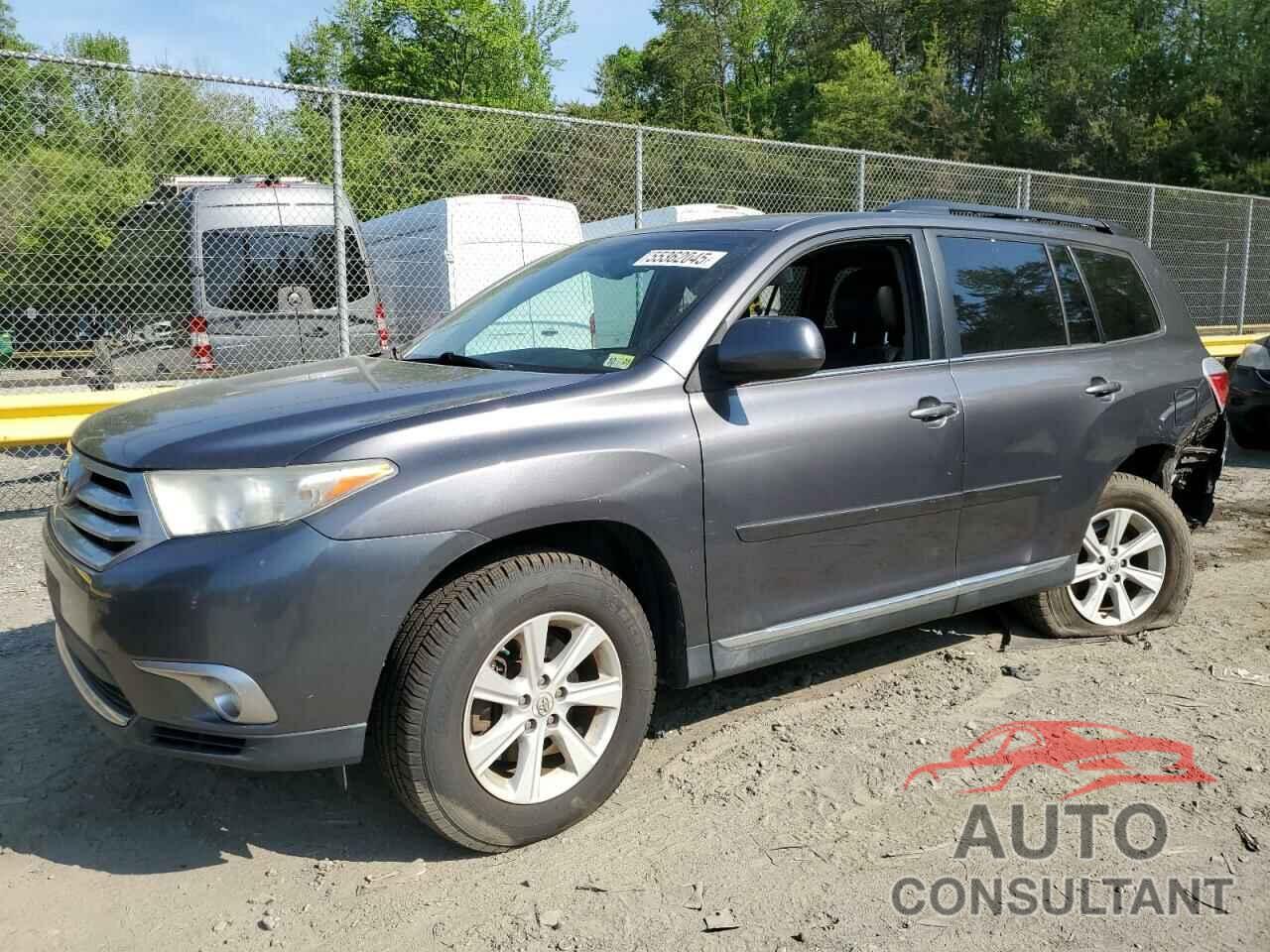 TOYOTA HIGHLANDER 2013 - 5TDBK3EH4DS178760