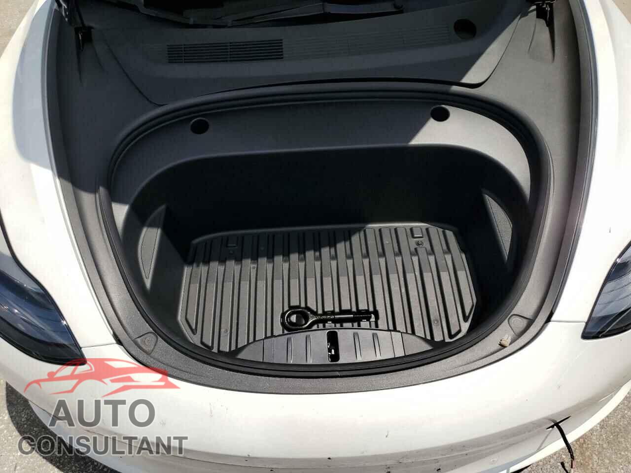 TESLA MODEL 3 2021 - 5YJ3E1EA2MF920239