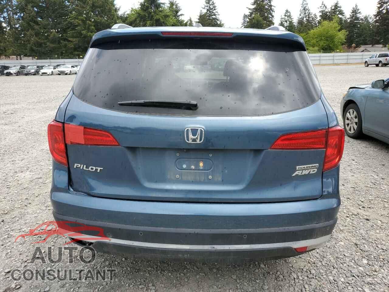 HONDA PILOT 2017 - 5FNYF6H96HB028616