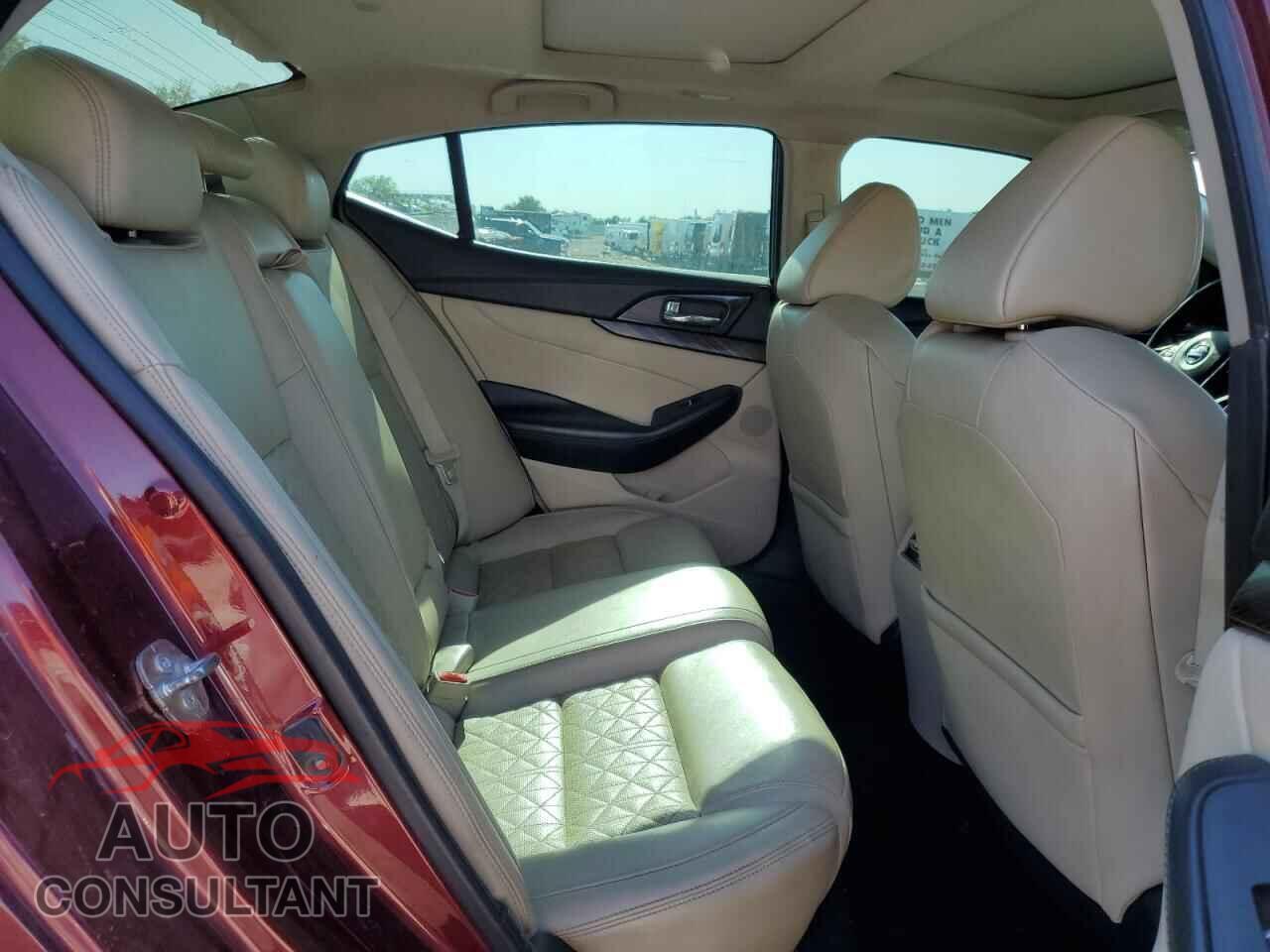 NISSAN MAXIMA 2017 - 1N4AA6AP3HC396988