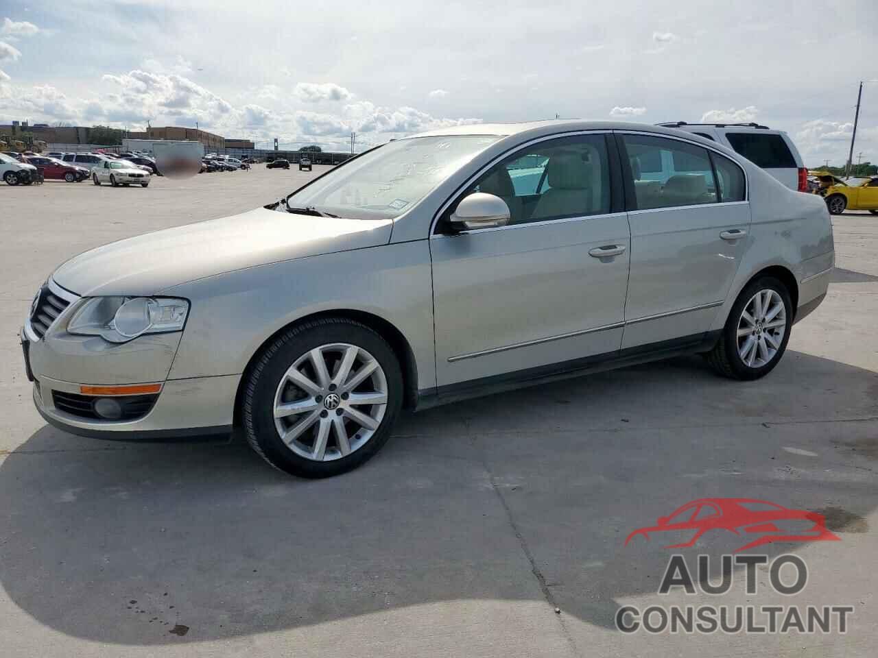 VOLKSWAGEN PASSAT 2010 - WVWJK7AN9AE077813