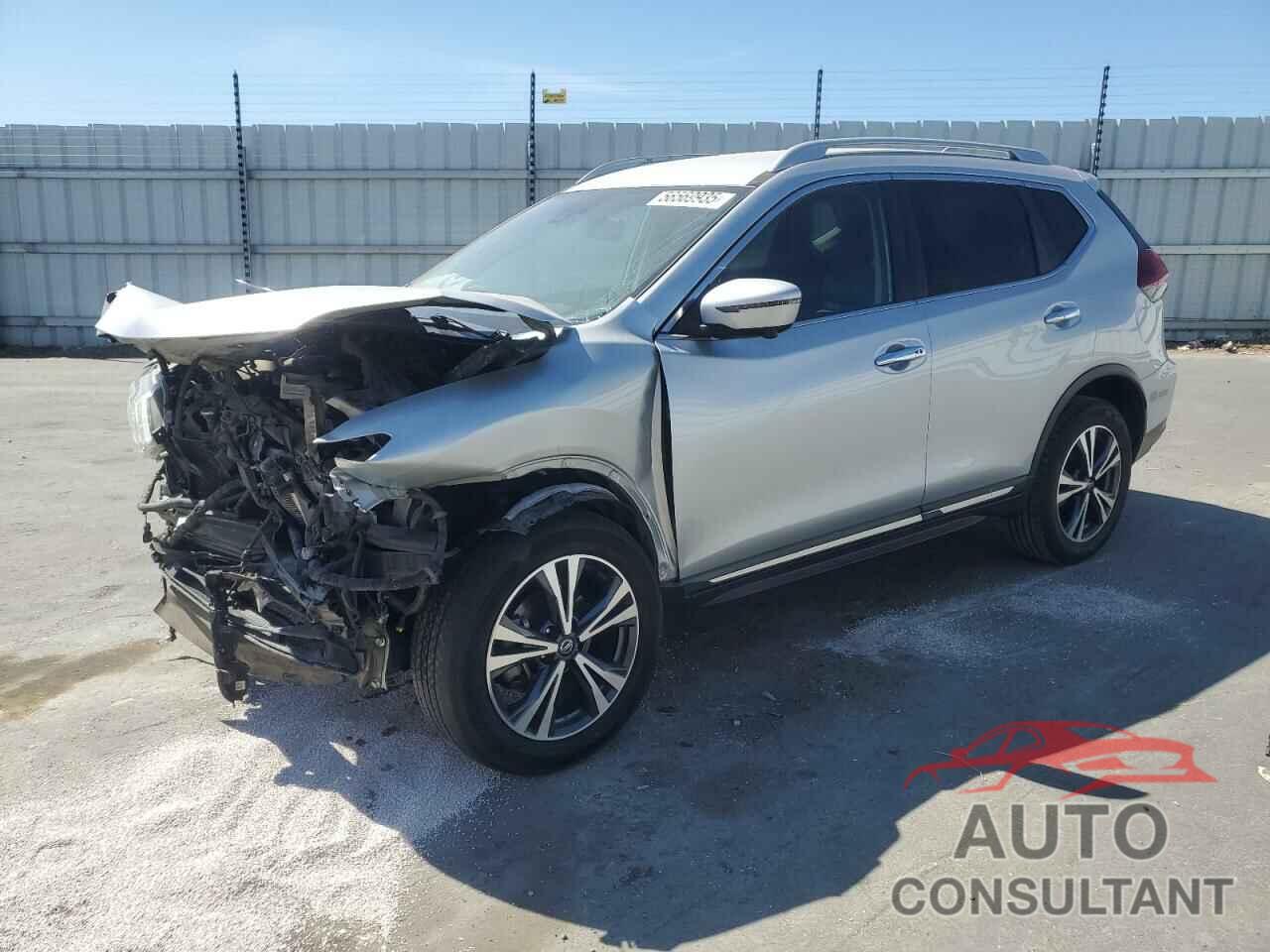 NISSAN ROGUE 2018 - 5N1AT2MV1JC732128