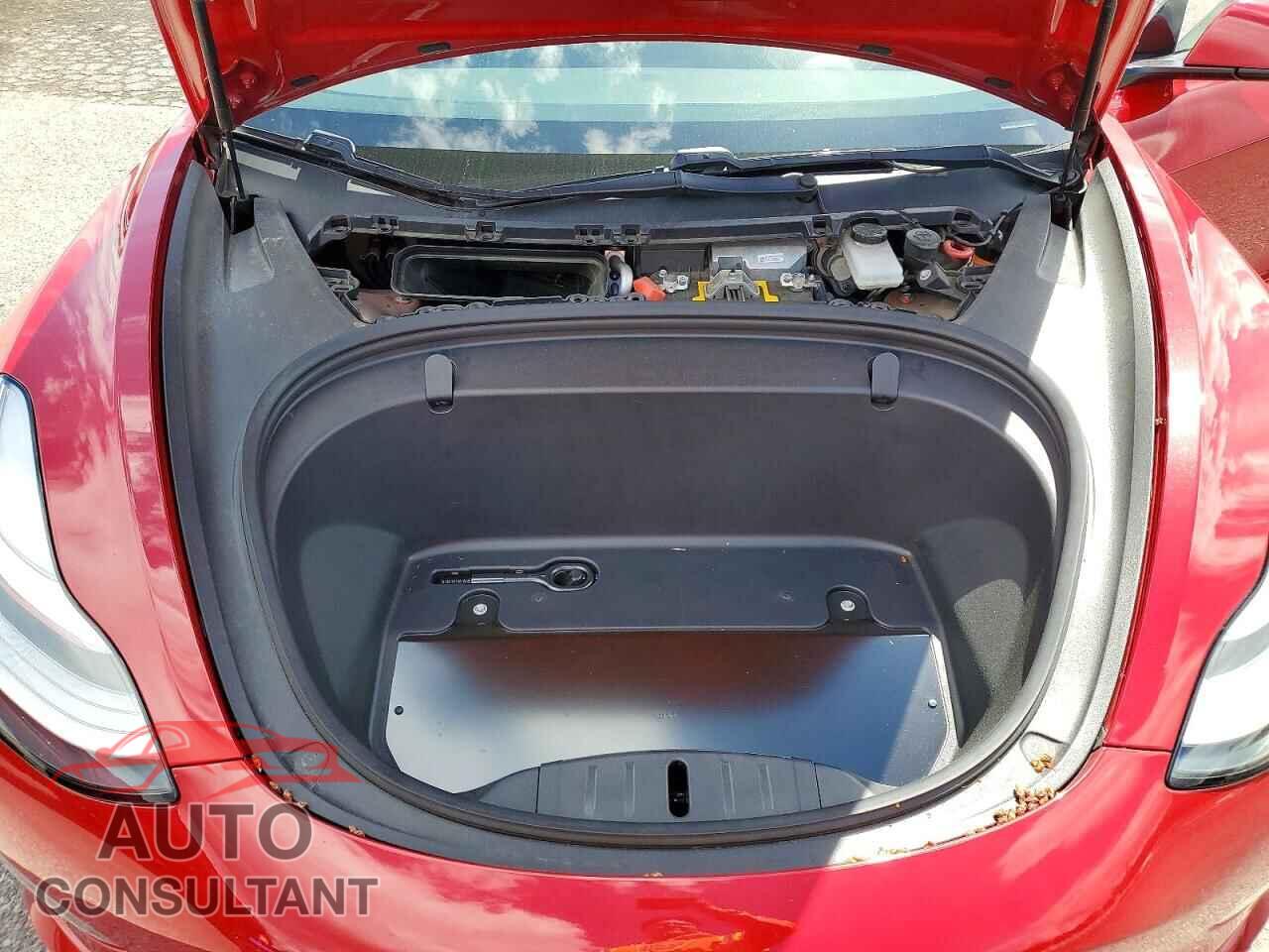 TESLA MODEL 3 2018 - 5YJ3E1EA4JF040980